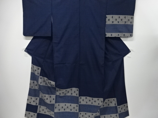 リサイクル　米沢琉球絣手織り真綿紬着物